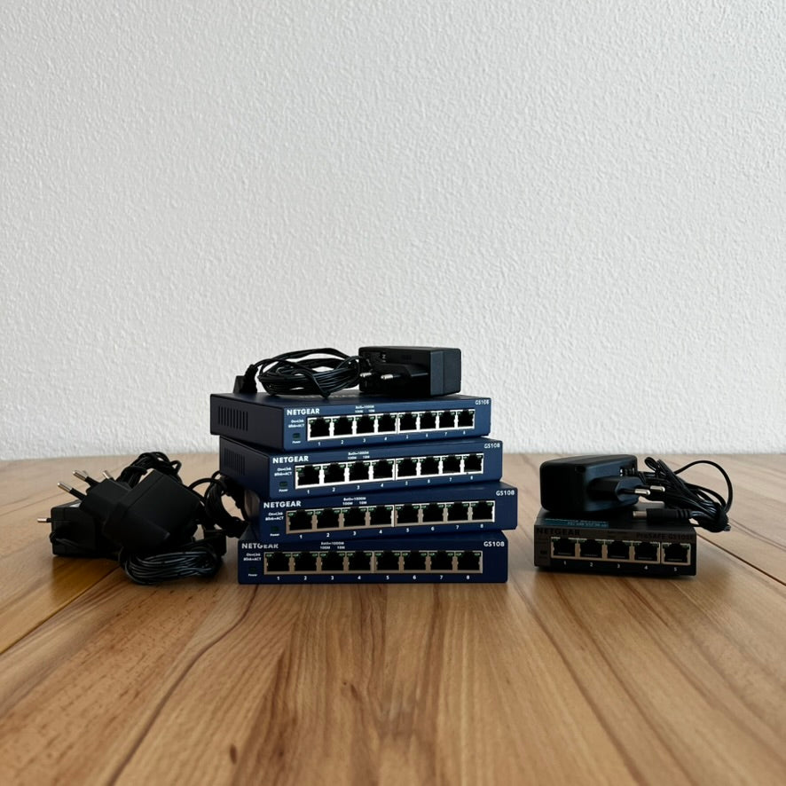 NETGEAR Netzwerk Switch Multipack